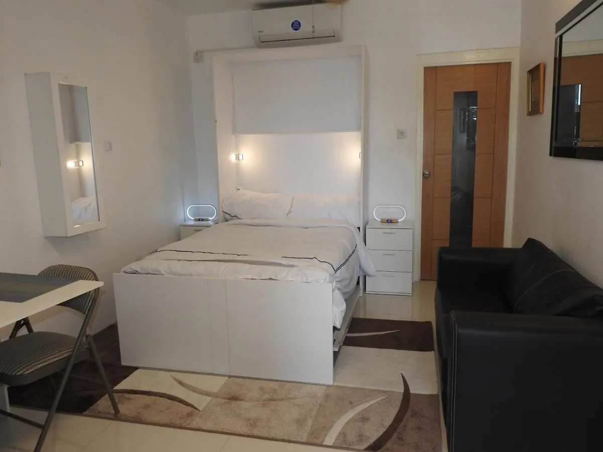 Belview Apartments Belmont