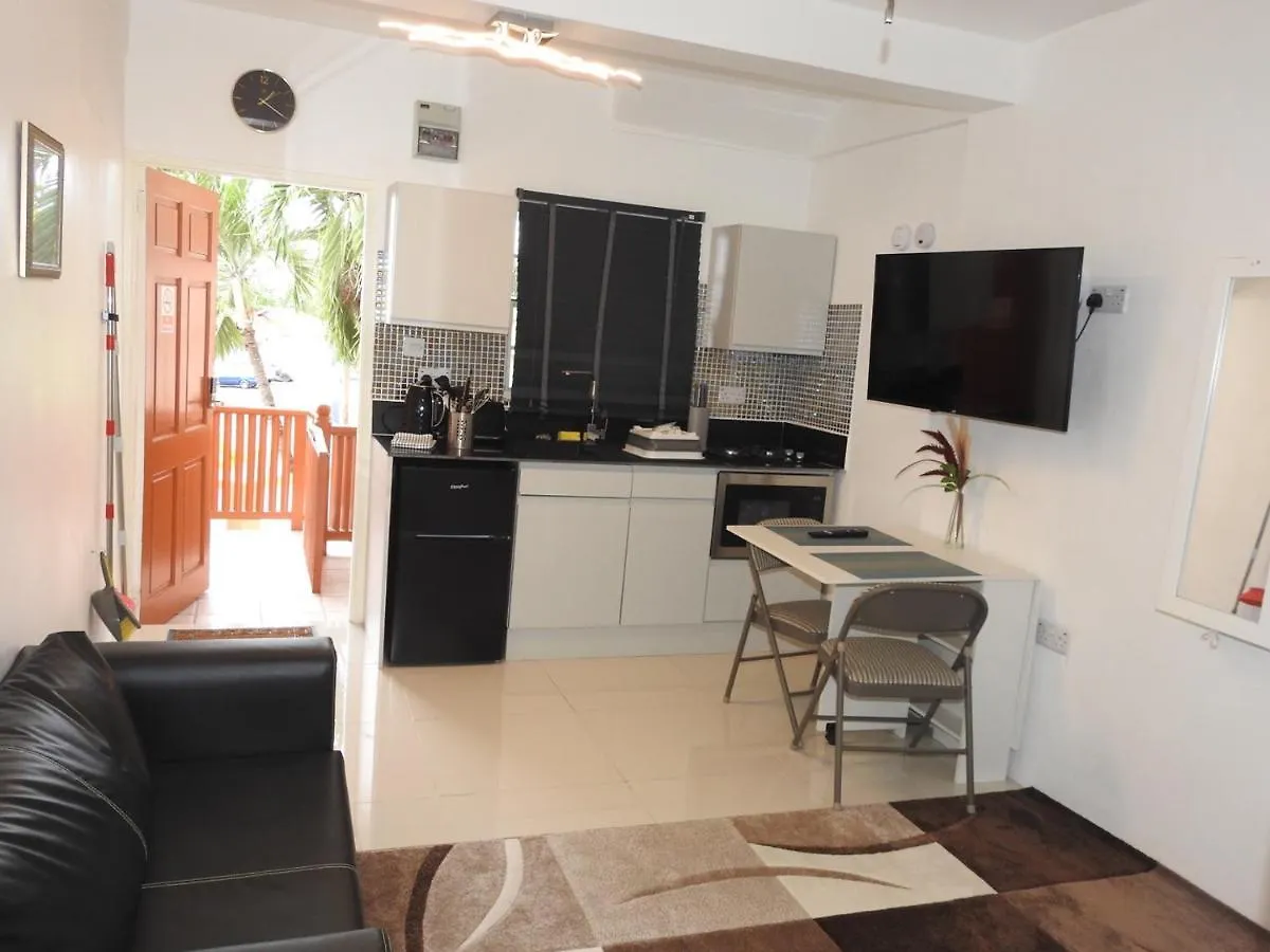 Belview Apartments Belmont