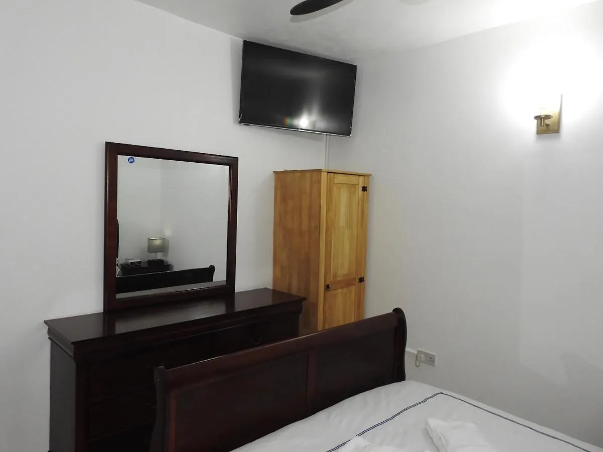 Belview Apartments Belmont